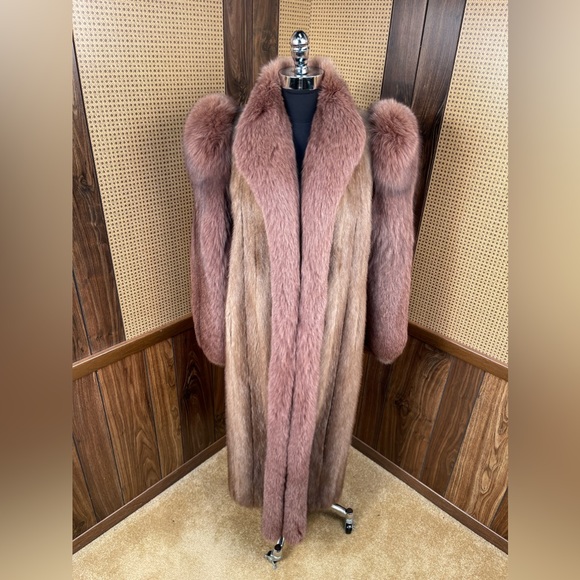 Emba the american mink Clearance